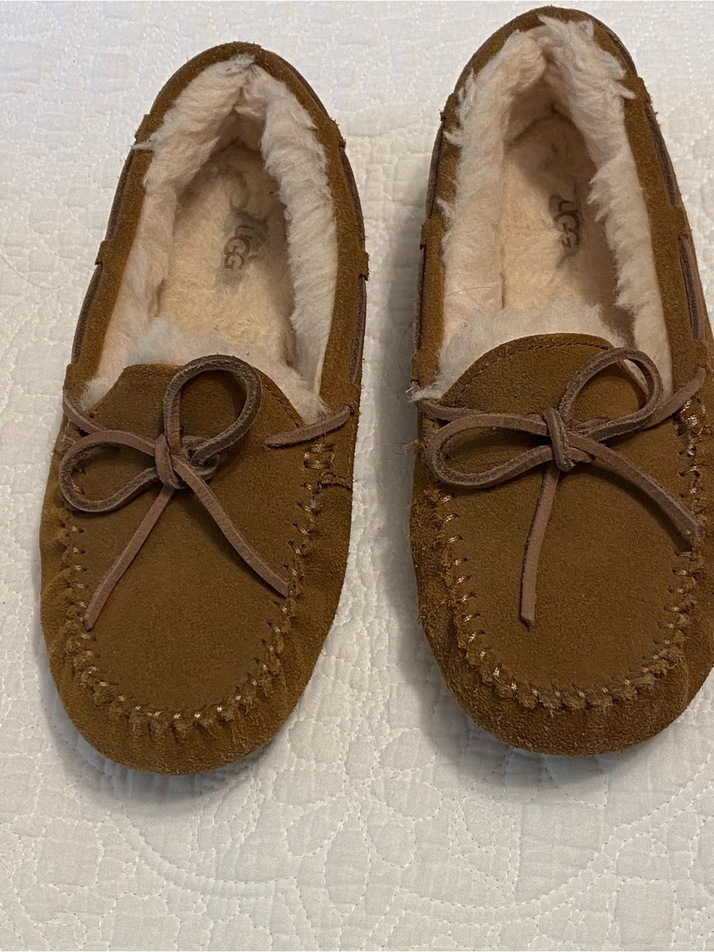 UGG Kids Dakota Moccasins - Chestnut